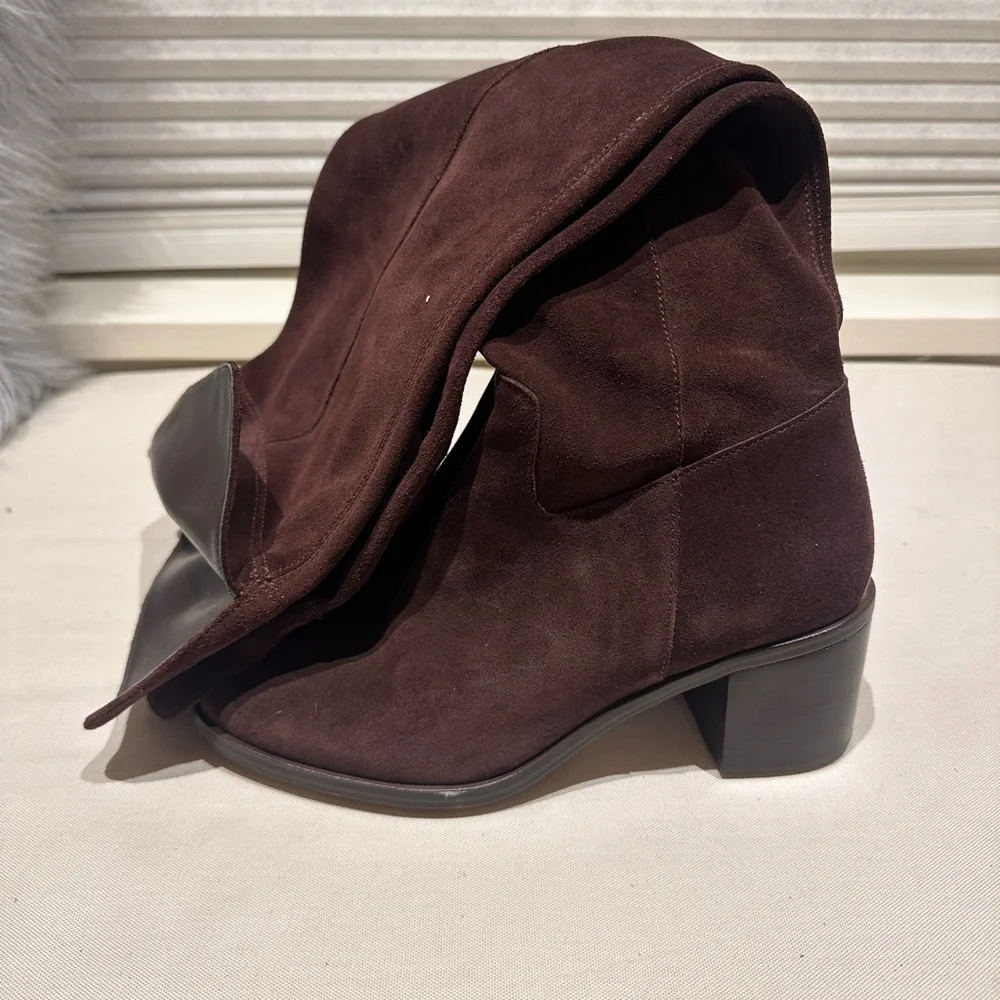 Michael Kors Paulette brown knee high suede boots . - Picture 9 of 9